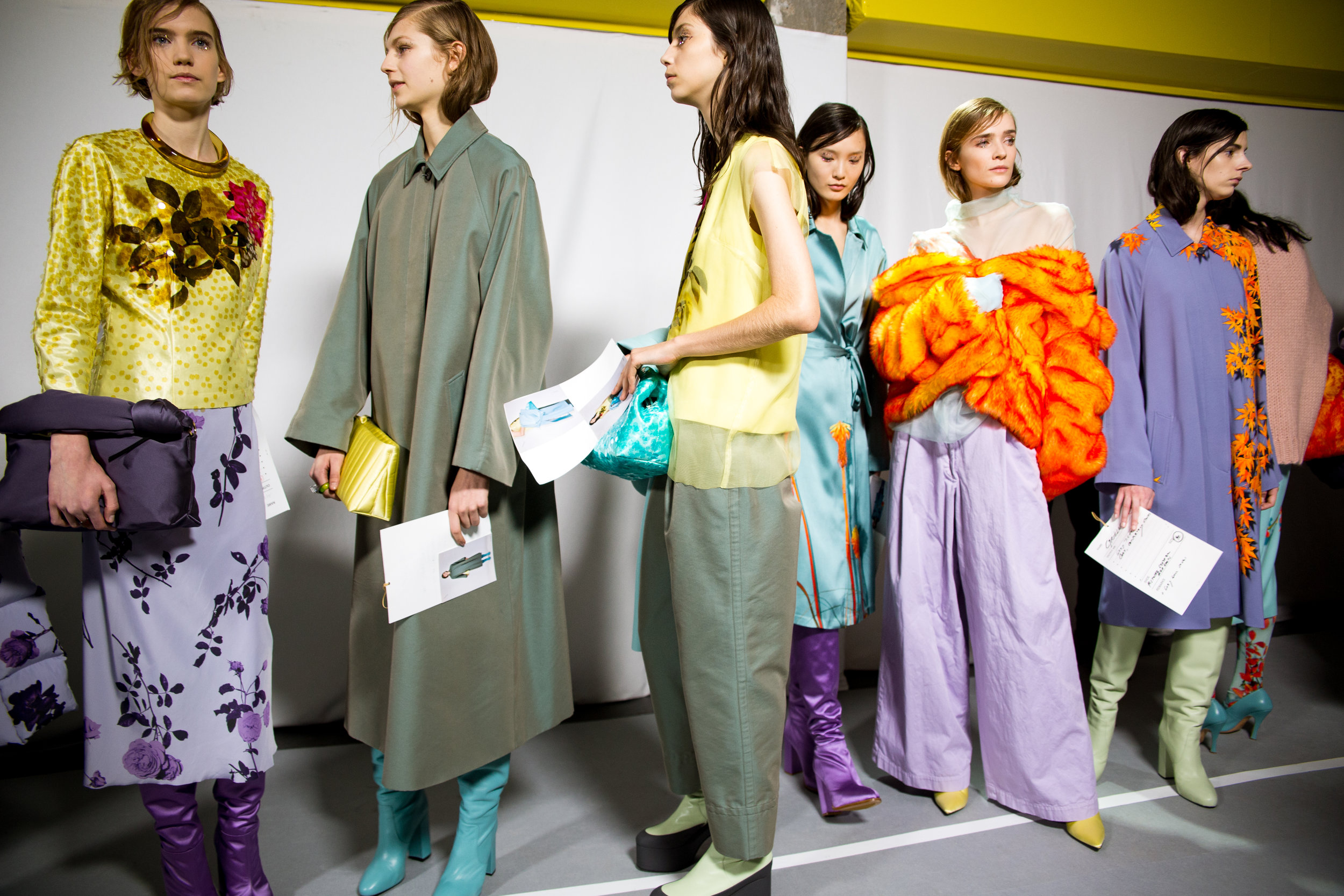 Paris Women's Fall-Winter 2019 — Flaunt Magazine Paris Women's Fall-Winter 2019 — Flaunt Magazine